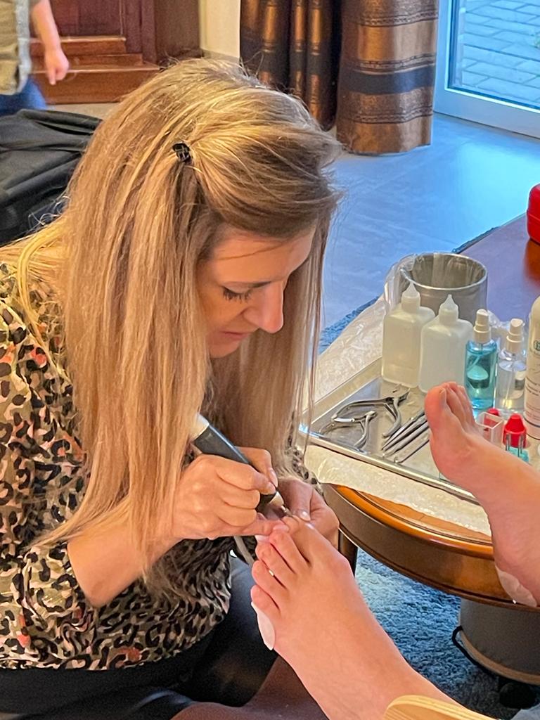 Medische pedicure aan huis behandeling natfrees Scherpenheuvel